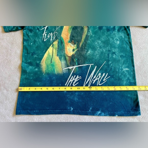 Pink Floyd The Wall T-Shirt Liquid Blue Men’s Small Tie Dye 100% Cotton Rock - Picture 3 of 6